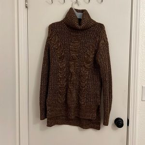 Universal thread sweater